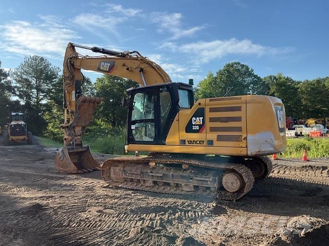 CAT 320 Telakaivukoneet