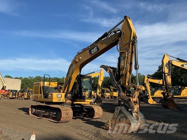 CAT 320 Telakaivukoneet