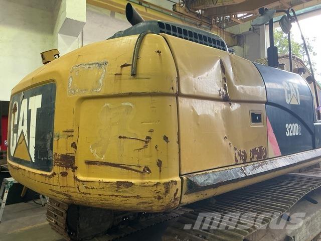 CAT 320D2 Telakaivukoneet