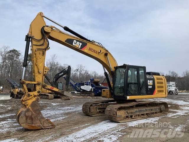 CAT 323F Telakaivukoneet