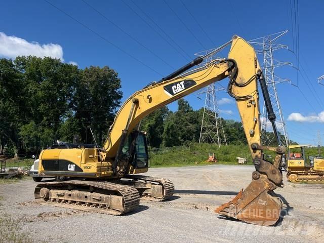 CAT 325DL Telakaivukoneet