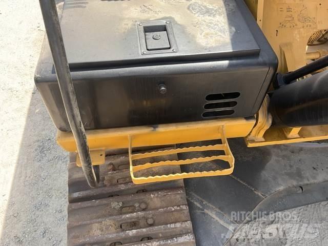 CAT 336D2L Telakaivukoneet
