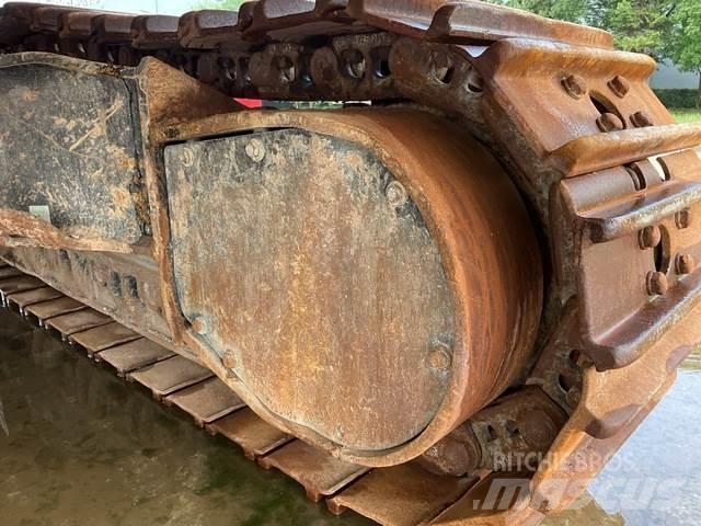 CAT 350 Telakaivukoneet