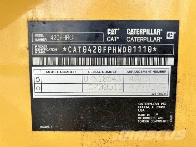 CAT 420F2IT Kaivurikuormaajat