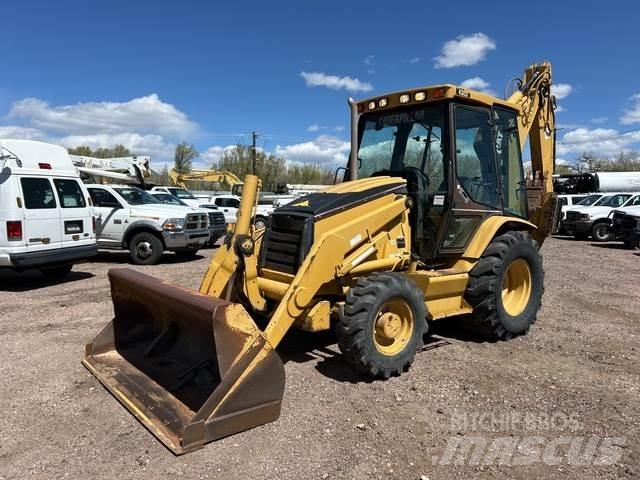 CAT 430D Kaivurikuormaajat