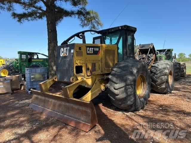 CAT 535D Juontokoneet