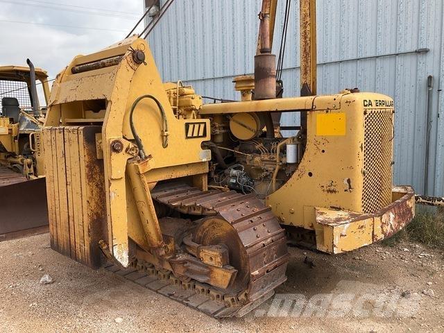 CAT 561C Putkenlaskijat