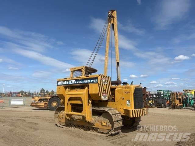 CAT 583 Putkenlaskijat