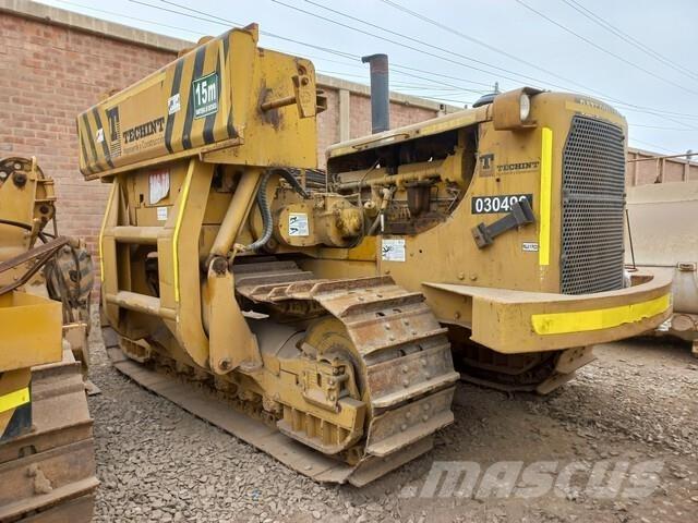 CAT 583H Putkenlaskijat
