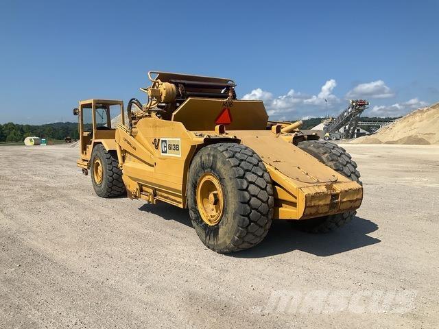 CAT 613B Kaavinvaunut