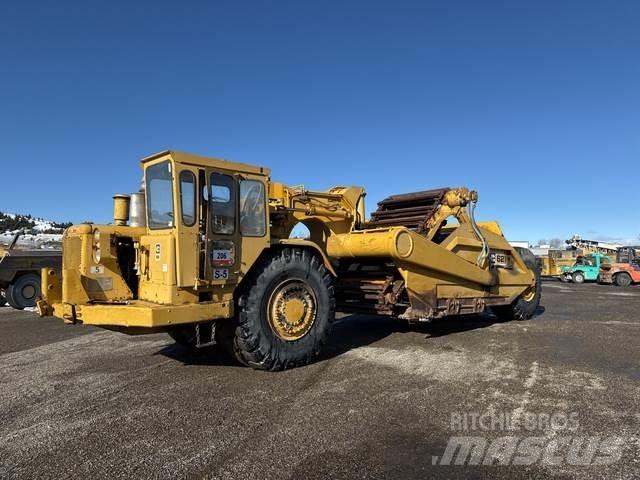 CAT 621 Kaavinvaunut