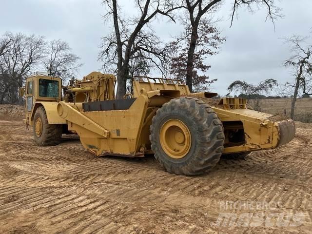 CAT 621BMI Kaavinvaunut