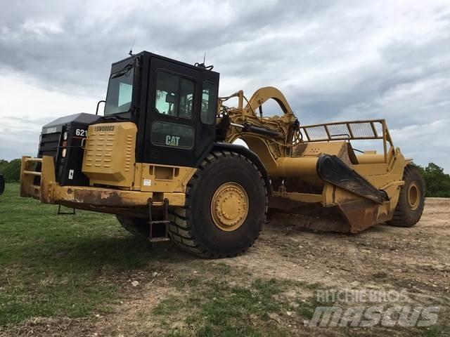 CAT 621G Kaavinvaunut