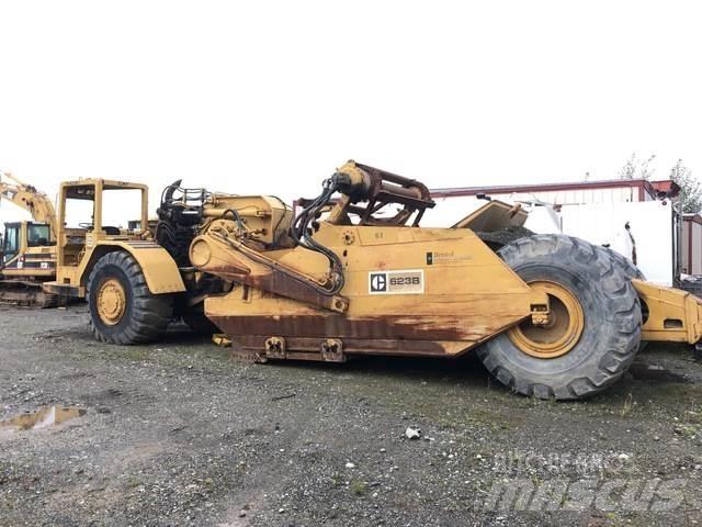 CAT 623B Kaavinvaunut