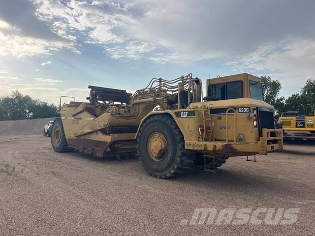 CAT 623G Kaavinvaunut