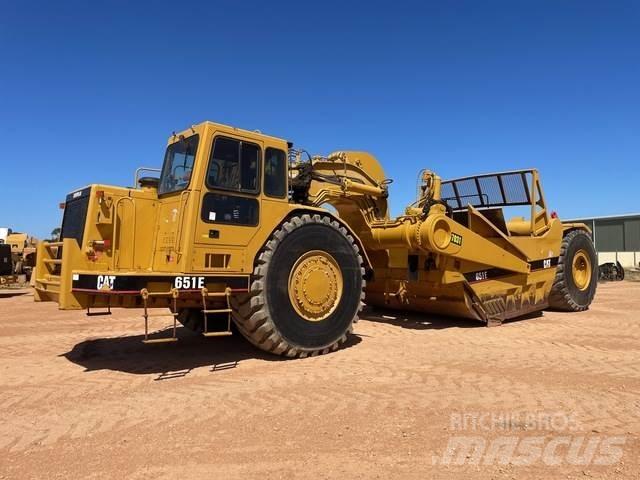CAT 651E Kaavinvaunut