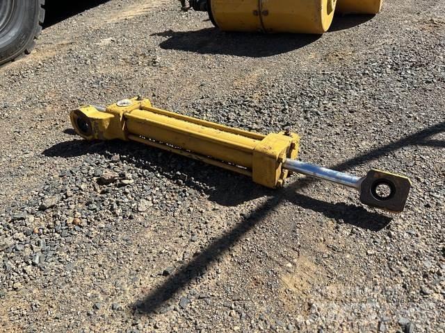 CAT 657E Muut