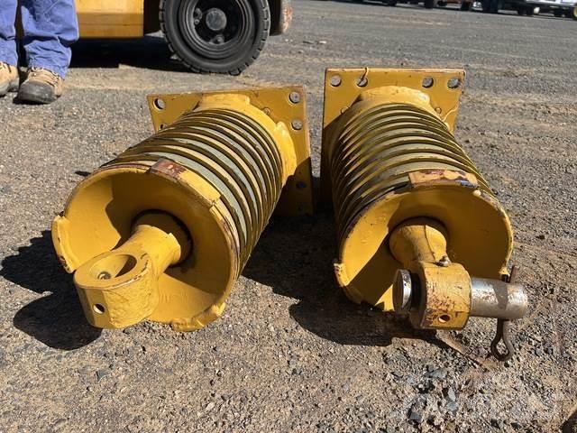 CAT 657E Muut