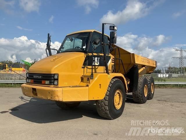 CAT 725 Dumpperit