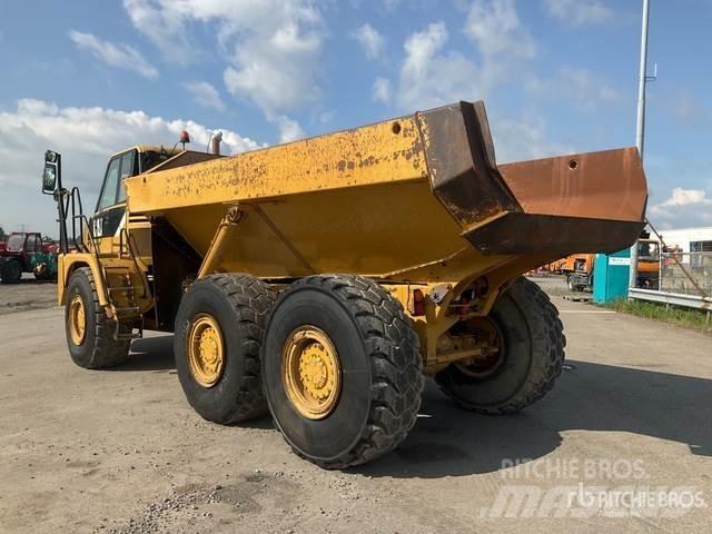 CAT 725 Dumpperit