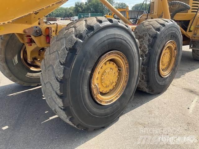 CAT 725 Dumpperit