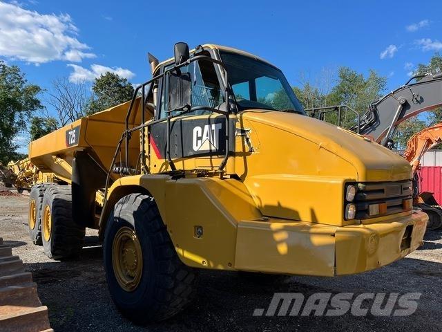 CAT 725 Dumpperit