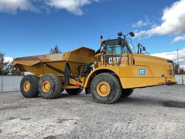 CAT 735C Dumpperit