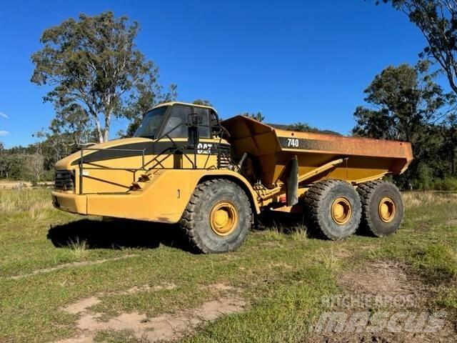 CAT 740 Dumpperit