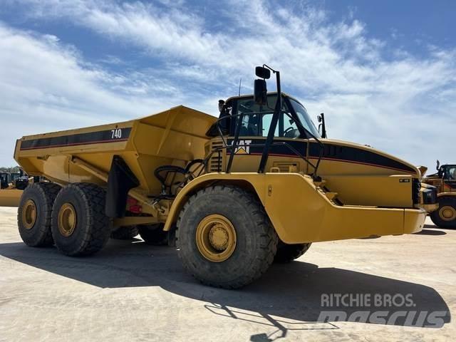 CAT 740 Dumpperit