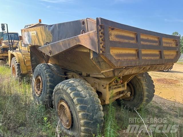 CAT 740 Dumpperit