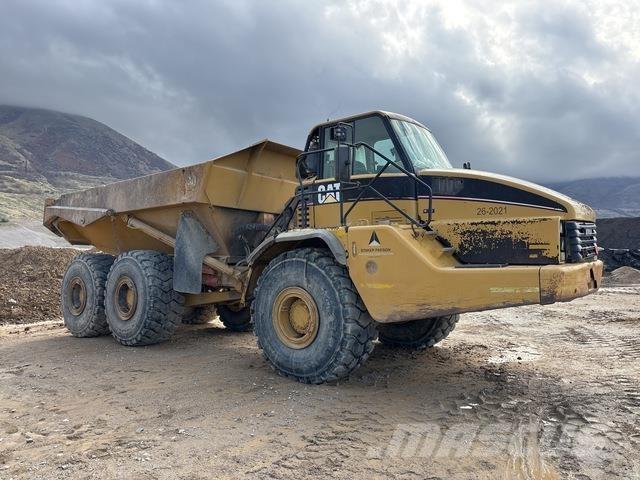 CAT 740 Dumpperit
