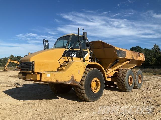 CAT 740 Dumpperit