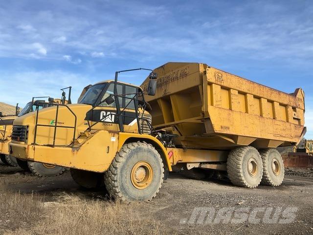 CAT 740 Dumpperit