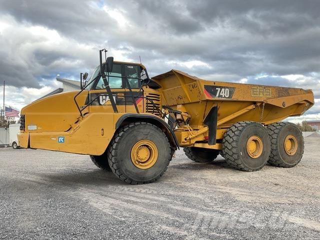 CAT 740 Dumpperit