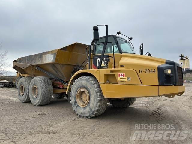 CAT 740B Dumpperit