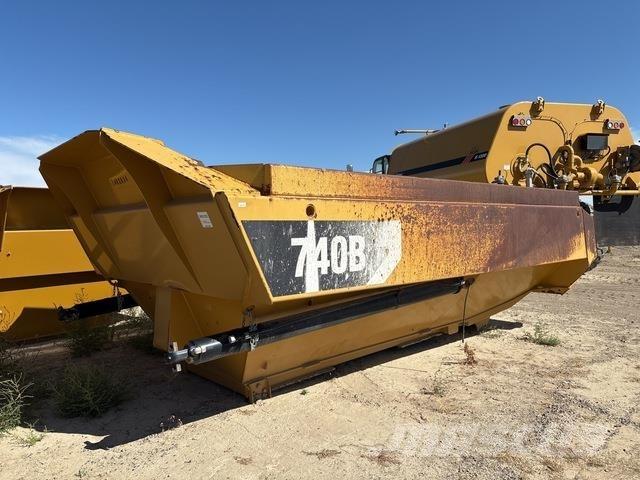 CAT 740B Muut
