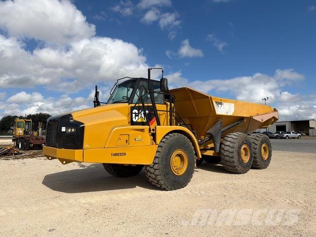 CAT 740B Dumpperit