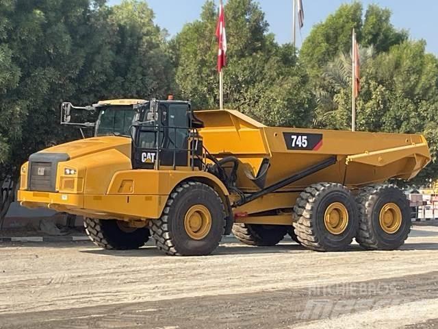 CAT 745 Dumpperit