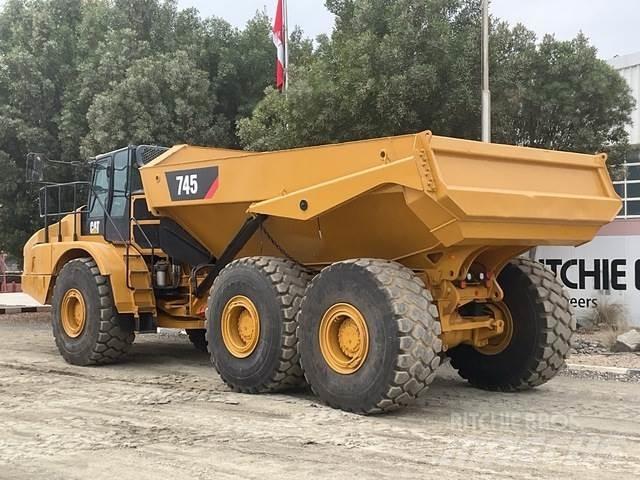 CAT 745 Dumpperit