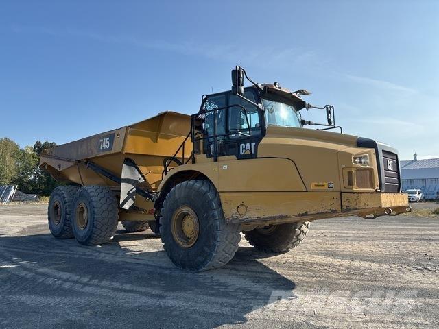 CAT 745 Dumpperit