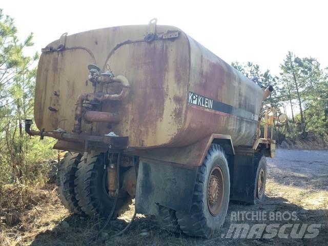 CAT 769C Vesisäiliöautot