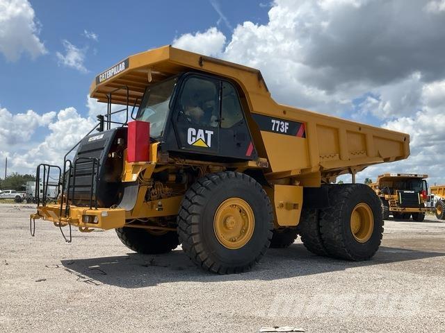 CAT 773F Dumpperit