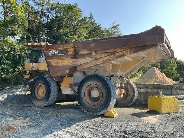 CAT 775D Dumpperit