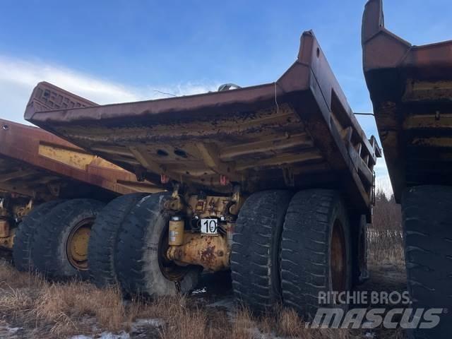 CAT 777D Dumpperit