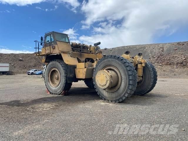 CAT 777D Dumpperit