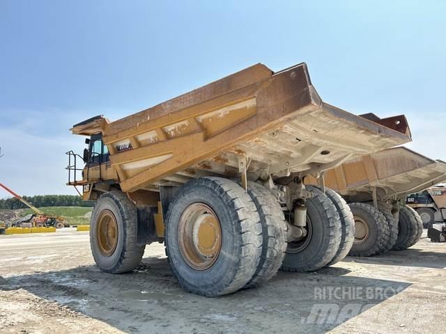 CAT 777D Dumpperit