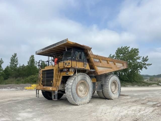 CAT 777D Dumpperit
