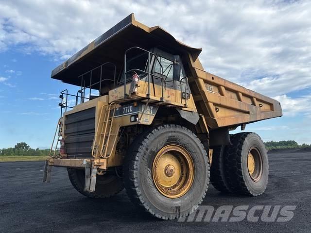 CAT 777D Dumpperit