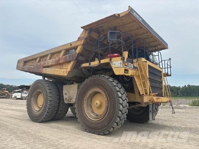 CAT 777D Dumpperit