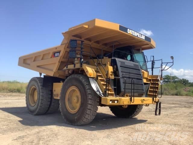 CAT 777F Dumpperit
